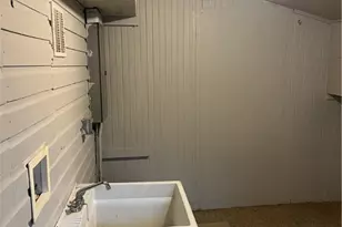 2053 W 95th St, Loveland, OH 44102 - Photo 9