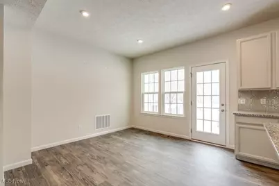 1173 Bean Lane, Akron, OH 44313 - Photo 7