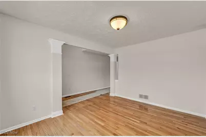 9642 Sunray Drive, Olmsted Twp, OH 44138 - Photo 15