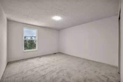 9642 Sunray Drive, Olmsted Twp, OH 44138 - Photo 33