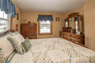 7463 Bentler Avenue NE, Canton, OH 44721 - Photo 21