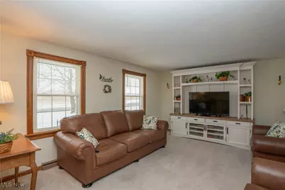 7463 Bentler Avenue NE, Canton, OH 44721 - Photo 5