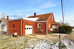 121 Buena Vista Blvd, Steubenville, OH 43952 - Photo 3