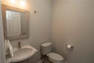 6443 Hills and Dales Rd NW, Canton, OH 44708 - Photo 35