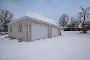 6443 Hills and Dales Rd NW, Canton, OH 44708 - Photo 37