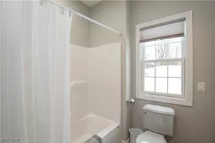 6443 Hills and Dales Rd NW, Canton, OH 44708 - Photo 29