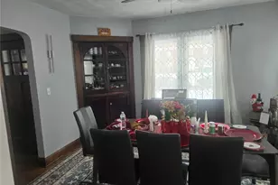 423 Bradley Ln, Youngstown, OH 44504 - Photo 9