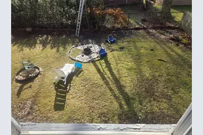 423 Bradley Lane, Youngstown, OH 44504 - Photo 41