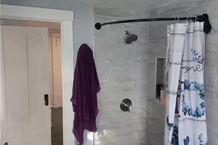 423 Bradley Ln, Youngstown, OH 44504 - Photo 23