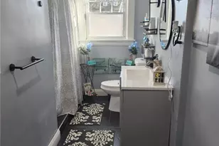 423 Bradley Ln, Youngstown, OH 44504 - Photo 15