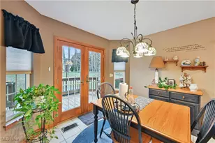 701 Shadow Creek Trail, Amherst, OH 44001 - Photo 17