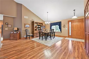 701 Shadow Creek Trail, Amherst, OH 44001 - Photo 3