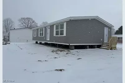 2661 Lake Breeze Drive, Madison, OH 44057 - Photo 1