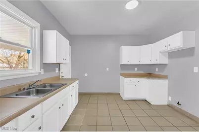 3138 W 101st Street, Loveland, OH 44111 - Photo 11
