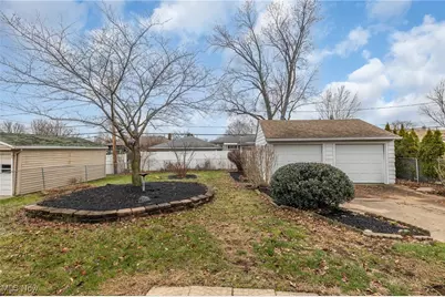 10941 Gabriella Drive, Parma, OH 44130 - Photo 27