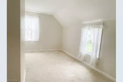 2800 Hillside Road, Green Hills, OH 44131 - Photo 13