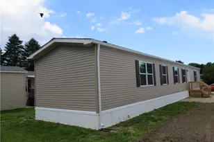 2663 Lake Breeze Dr, Madison, OH 44057 - Photo 19