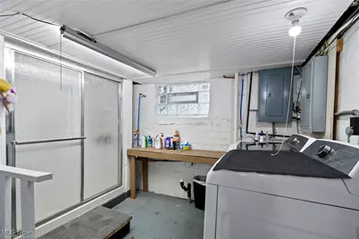 162 Perry Drive NW, Canton, OH 44708 - Photo 27