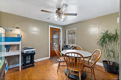 162 Perry Drive NW, Canton, OH 44708 - Photo 7