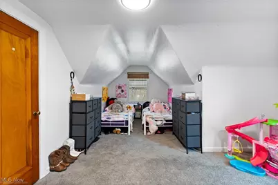 162 Perry Drive NW, Canton, OH 44708 - Photo 17