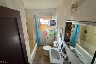 178 E Ravenwood Avenue, Youngstown, OH 44507 - Photo 11