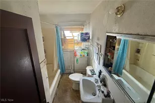 178 E Ravenwood Ave, Youngstown, OH 44507 - Photo 11