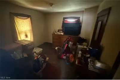 178 E Ravenwood Avenue, Youngstown, OH 44507 - Photo 9