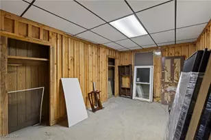 121 1st St, Powhatan Point, OH 43942 - Photo 33