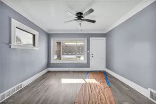 10613 Sandusky Ave, Loveland, OH 44105 - Photo 9