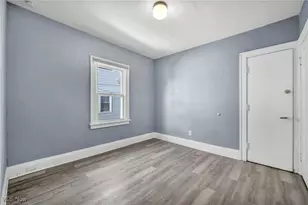 10613 Sandusky Ave, Loveland, OH 44105 - Photo 31