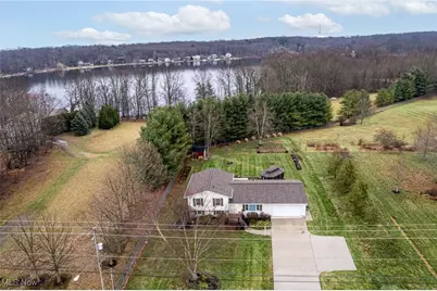 1838 Sandy Lake Road, Ravenna, OH 44266 - Photo 9