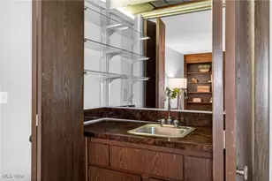 7627 Newton Dr, Mentor, OH 44060 - Photo 23