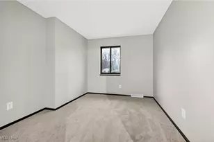 7627 Newton Dr, Mentor, OH 44060 - Photo 37