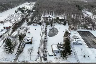 3852 Sleepy Hollow Rd, Brunswick Hills, OH 44212 - Photo 3