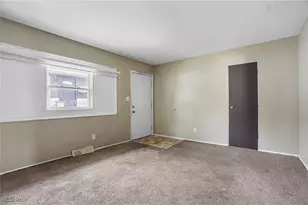 1162-1164 Tonawanda Ave, Akron, OH 44305 - Photo 7