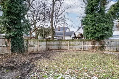 1328 Bonnieview Avenue, Oakwood, OH 44107 - Photo 7