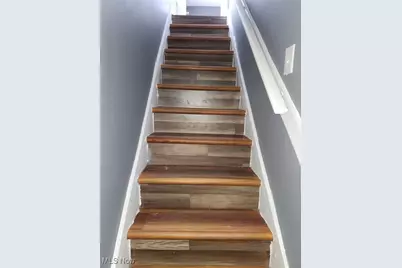 2438 Indiana Way NE, Canton, OH 44705 - Photo 13