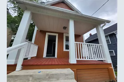 2438 Indiana Way NE, Canton, OH 44705 - Photo 3