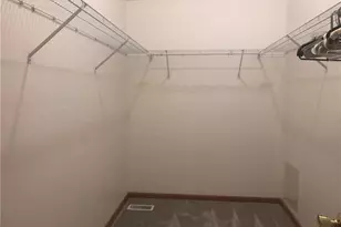 6140 Champagne Shores, Medina, OH 44256 - Photo 11