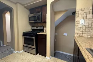 4643 E 90th St, Garfield Heights, OH 44125 - Photo 3