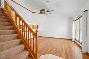 38606 Granite Dr, Willoughby, OH 44094 - Photo 5