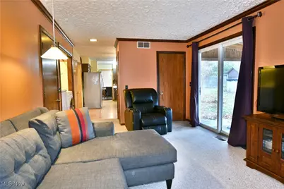 5298 Calla Avenue NW, Champion, OH 44483 - Photo 23