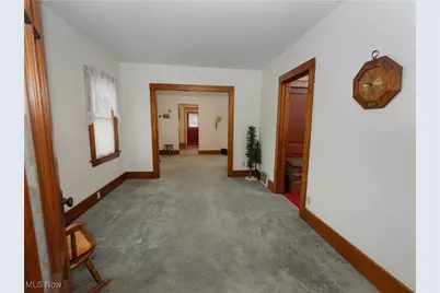 219 W Central Avenue, Ravenna, OH 44266 - Photo 9