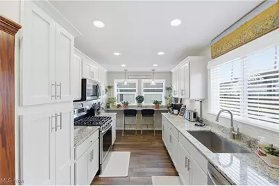 735 Allison Avenue, Lorain, OH 44052 - Photo 15