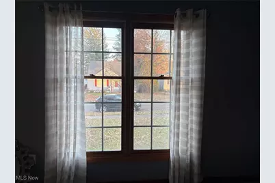 820 Shoshone Avenue, Akron, OH 44305 - Photo 3