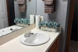 820 Shoshone Ave, Akron, OH 44305 - Photo 11