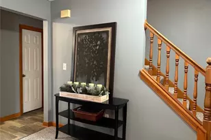 820 Shoshone Ave, Akron, OH 44305 - Photo 9