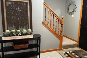 820 Shoshone Ave, Akron, OH 44305 - Photo 31