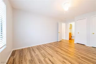 8621 Scenicview Dr, Grandview Heights, OH 44147 - Photo 17