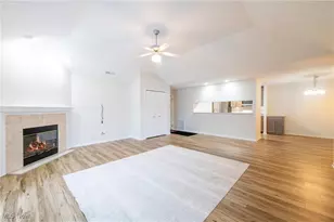 8621 Scenicview Dr, Grandview Heights, OH 44147 - Photo 7